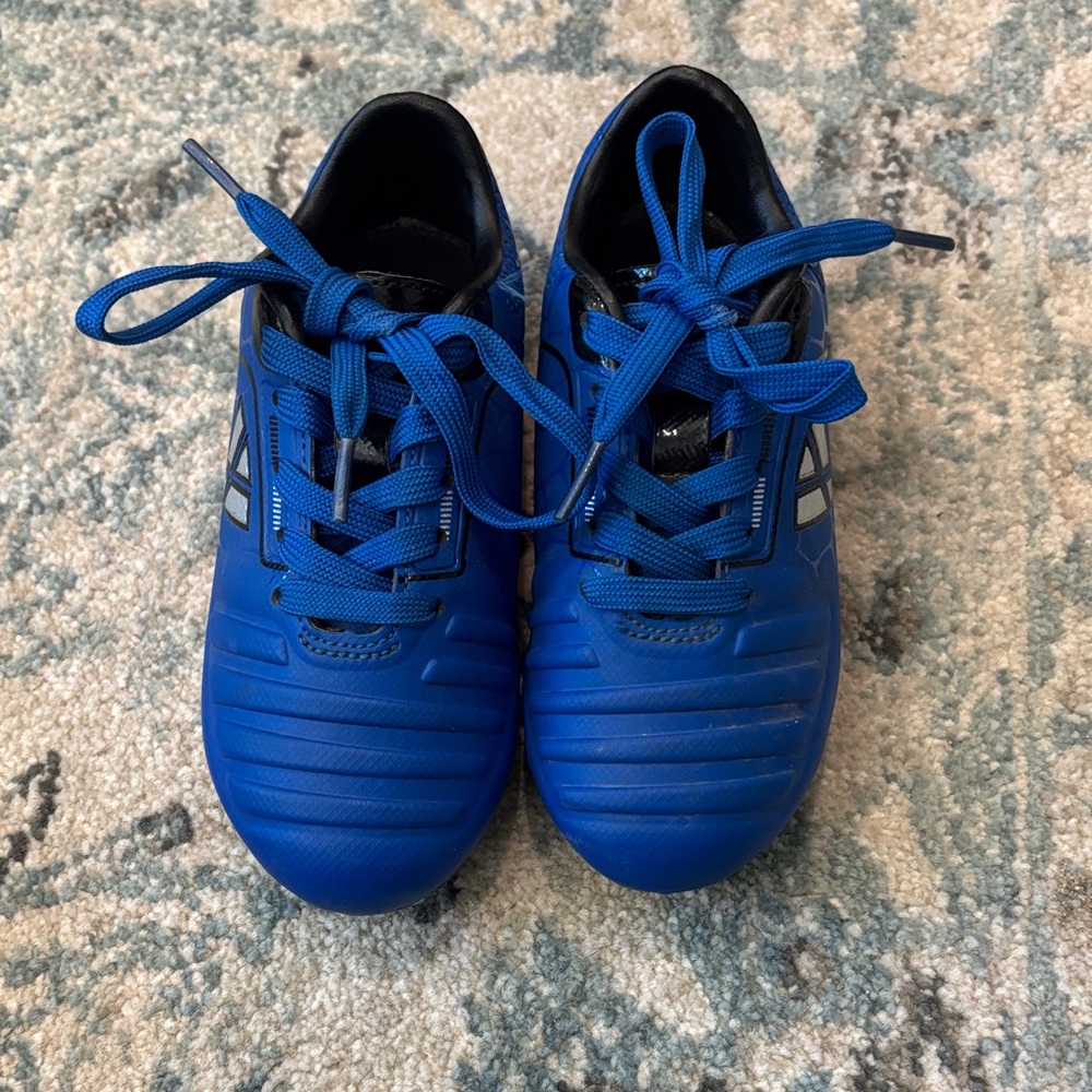 Kids Blue Soccer Cleats